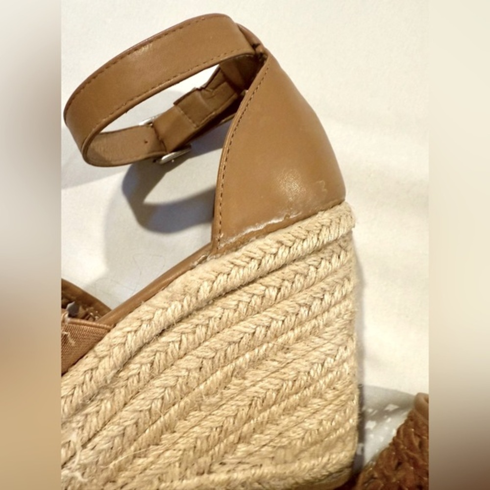 Steve Madden Tan Woven Espadrilles - Picture 5 of 12